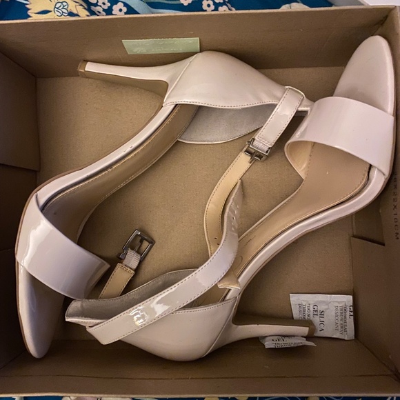 Stylish Shoes - Picture 5 of 8